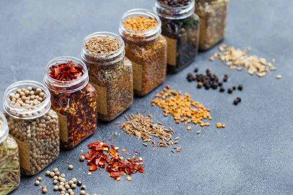 Regolamento 2020/2040 nuovi tenori massimi per gli alcaloidi pirrolizidinici